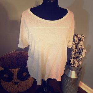 Women’s Old Navy tee